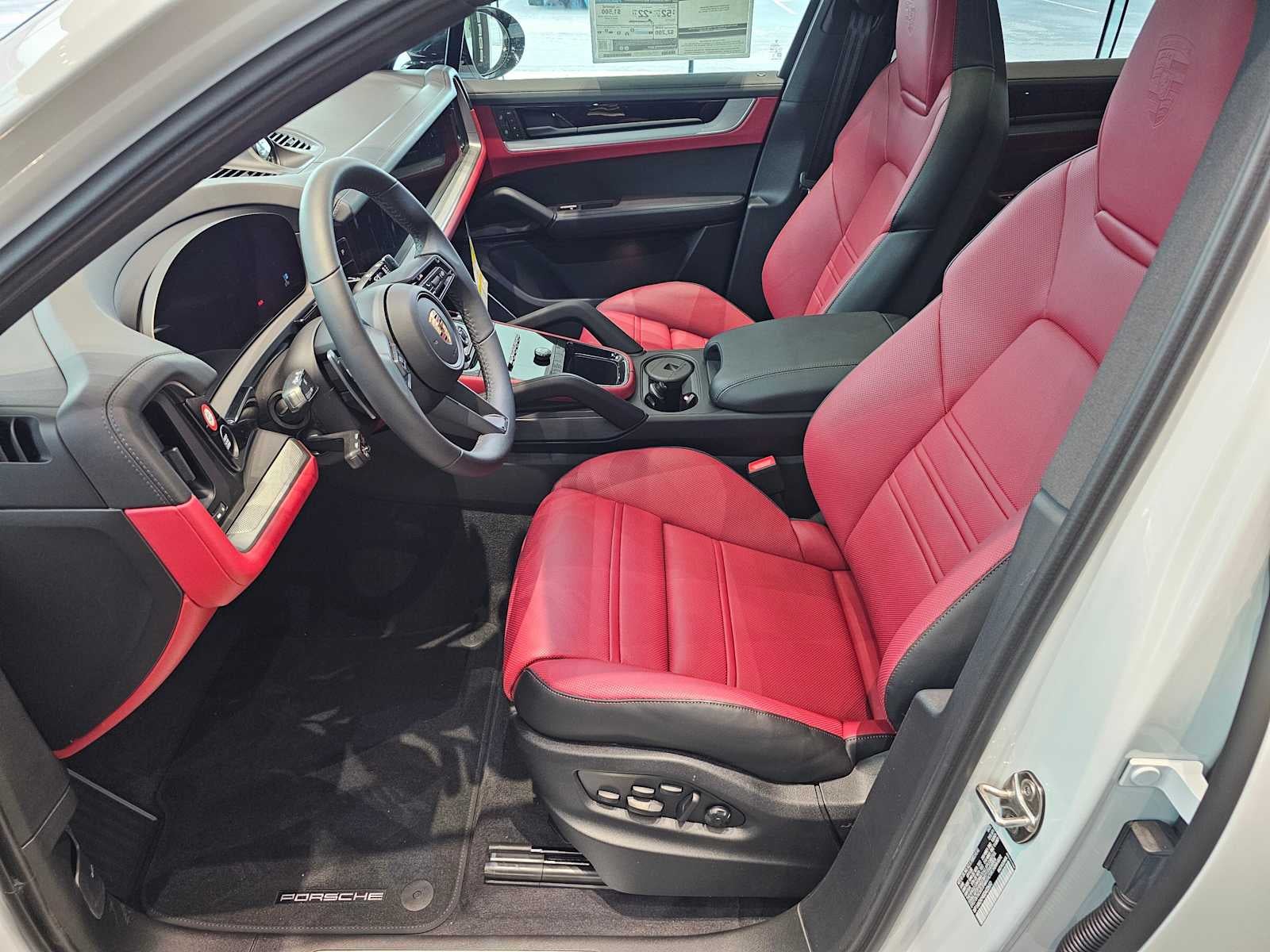 2025 Porsche Cayenne S E-Hybrid