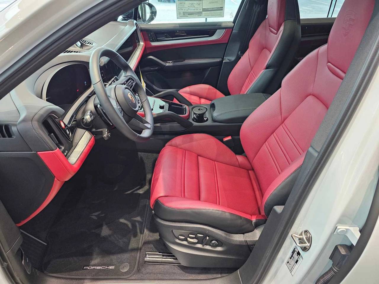 2025 Porsche Cayenne S E-Hybrid