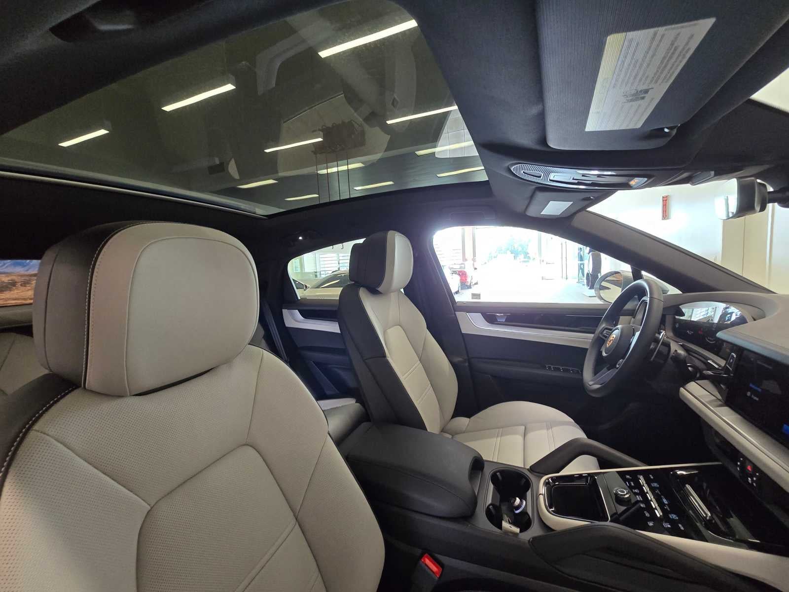 2024 Porsche Cayenne Base