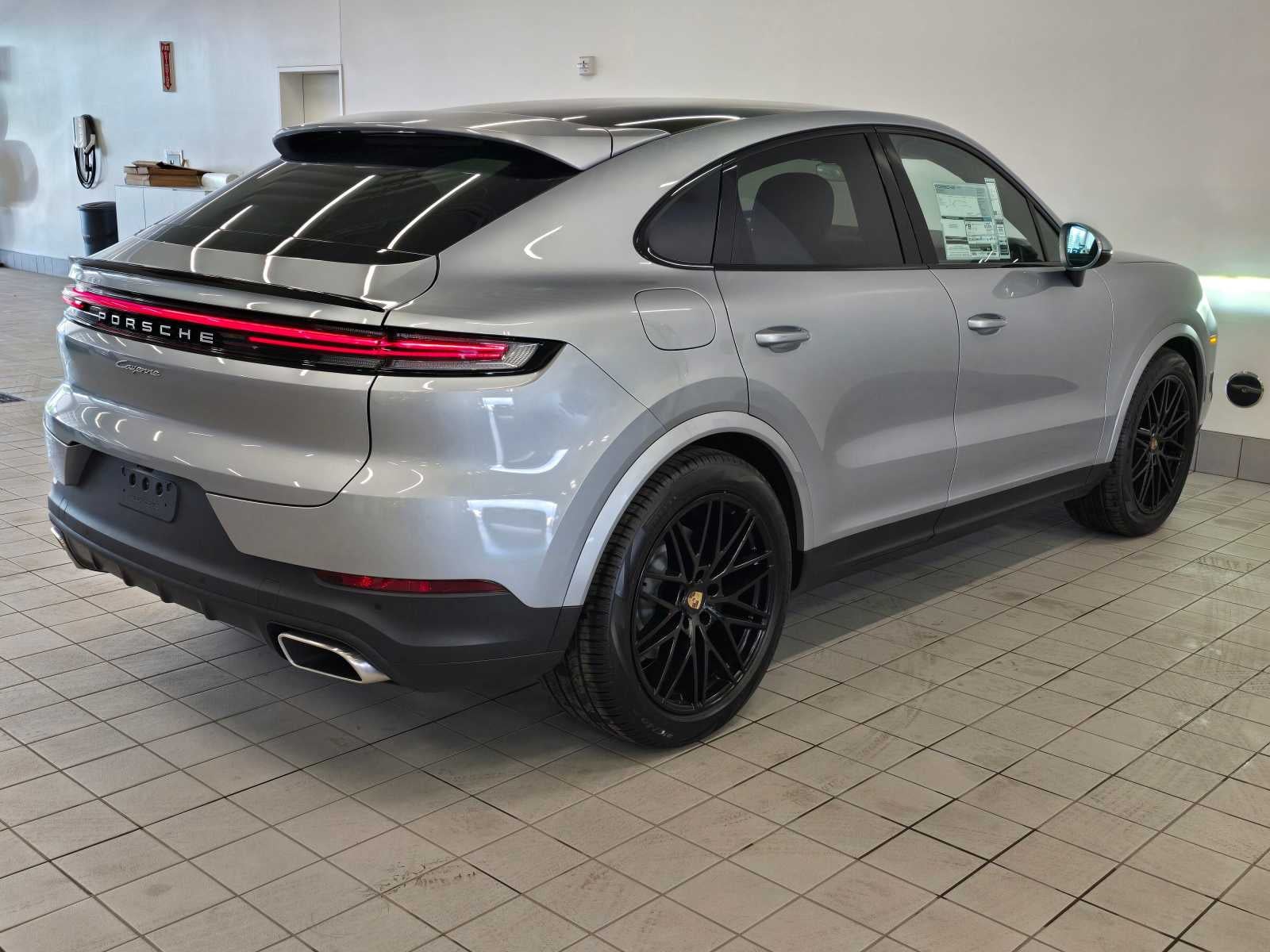 2024 Porsche Cayenne Base