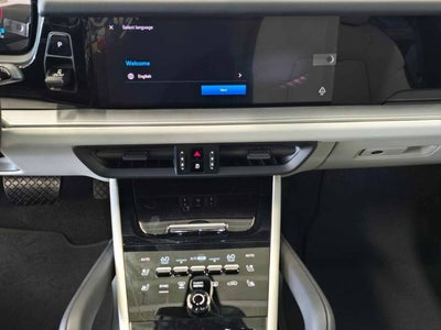 2024 Porsche Cayenne Base