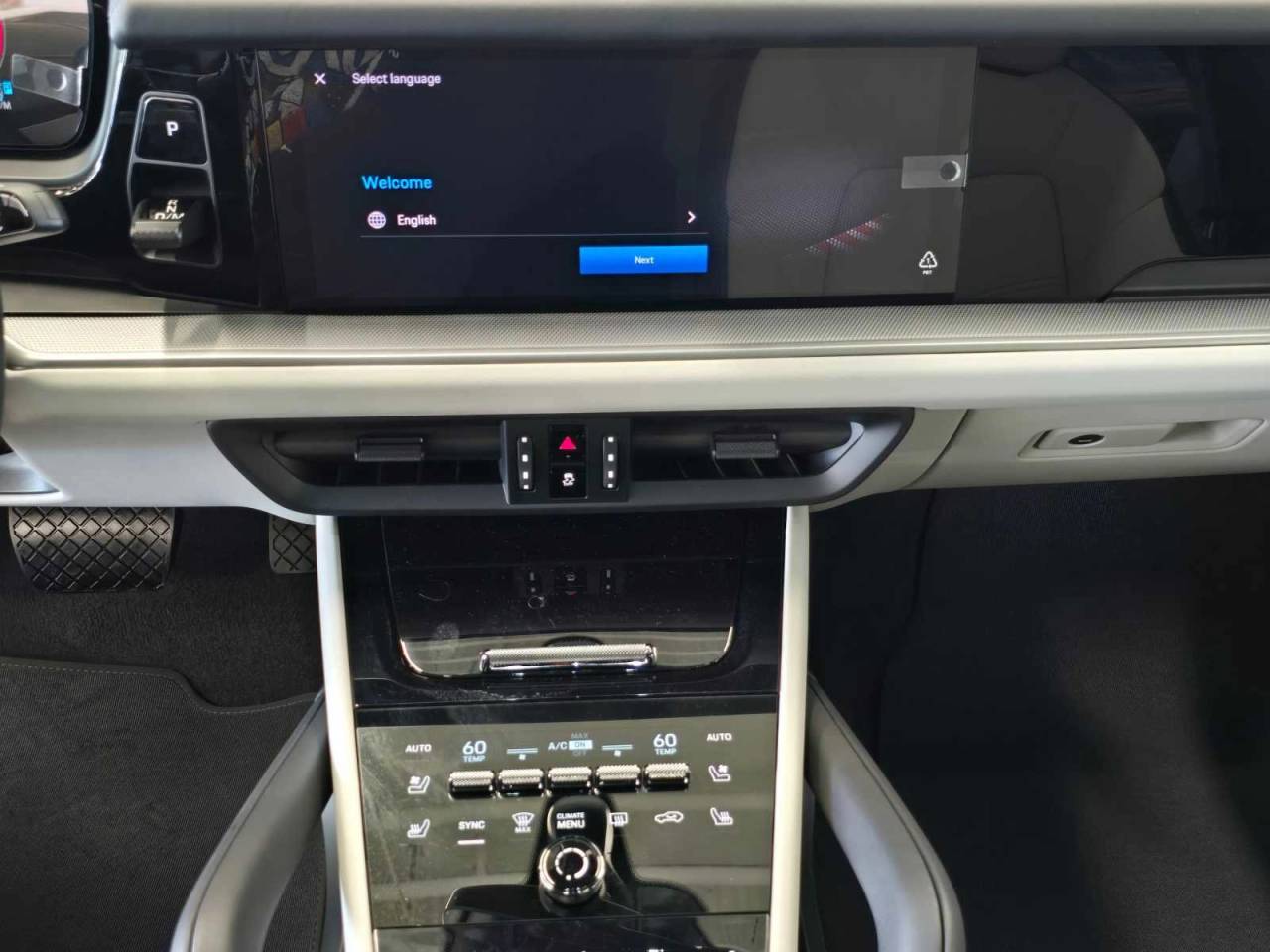 2024 Porsche Cayenne Base