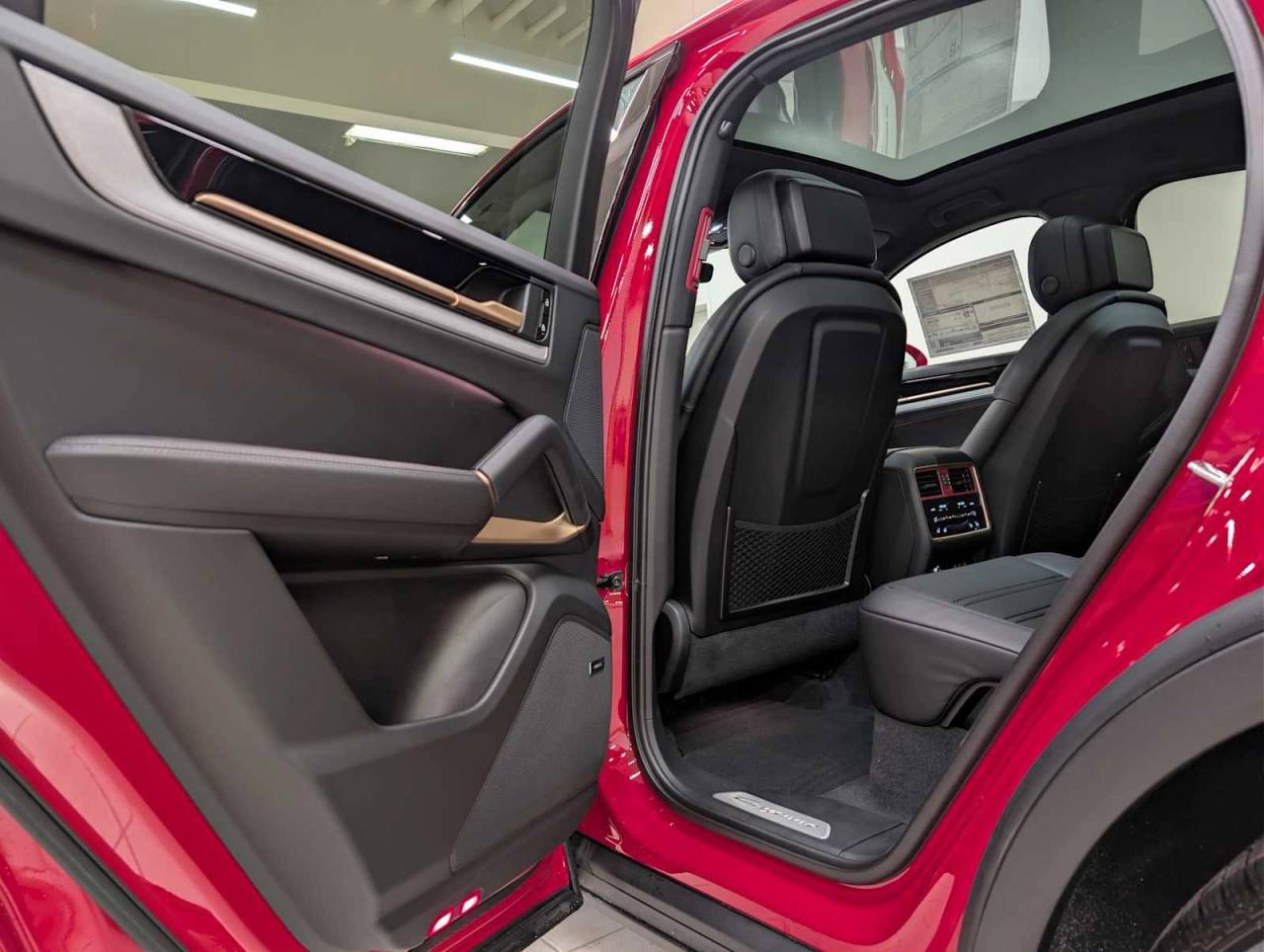 2026 Porsche Cayenne Base
