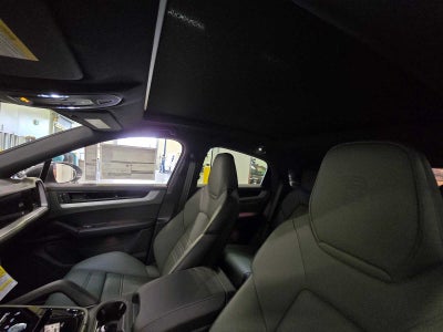 2024 Porsche Cayenne Base