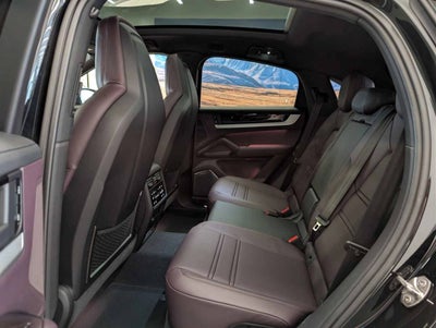 2026 Porsche Cayenne Cayenne Coupe