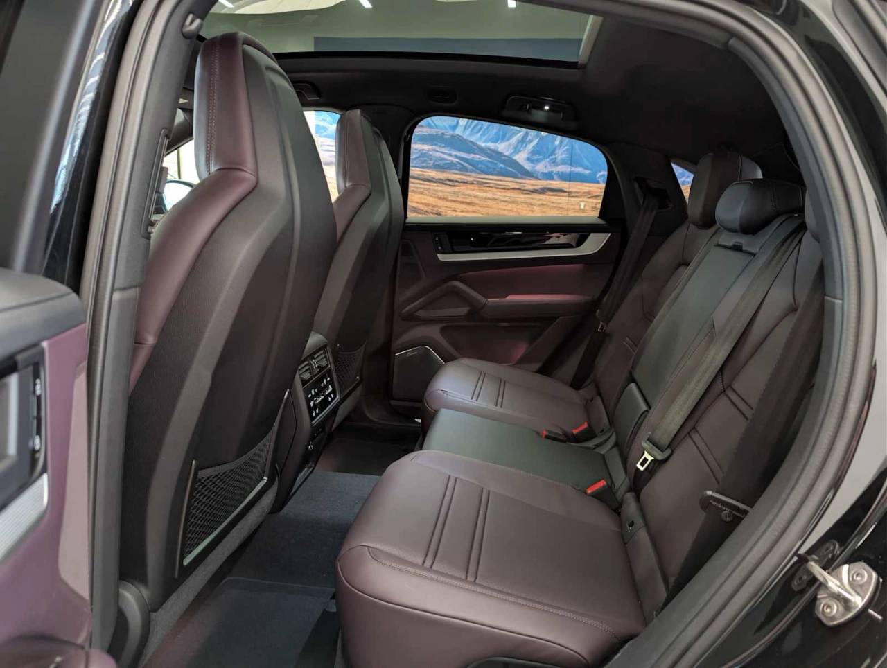 2026 Porsche Cayenne Cayenne Coupe