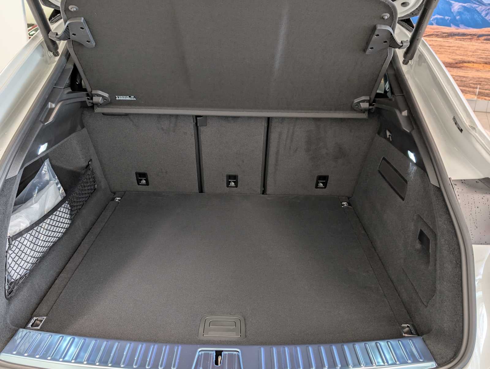 2025 Porsche Cayenne Base