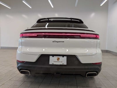 2025 Porsche Cayenne Base