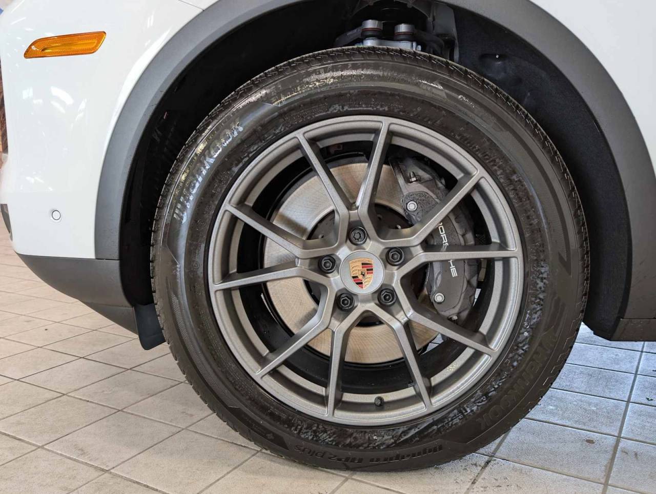 2025 Porsche Cayenne Base