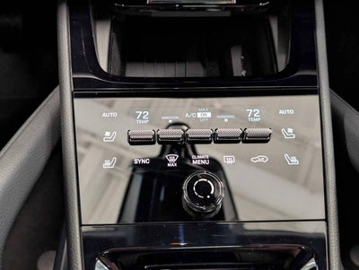 2025 Porsche Cayenne Base