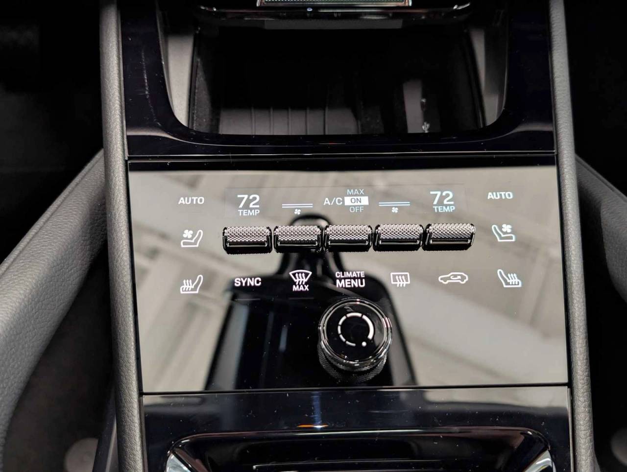 2025 Porsche Cayenne Base