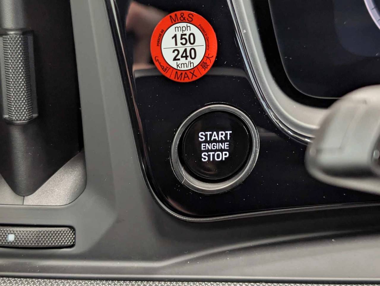 2025 Porsche Cayenne Base