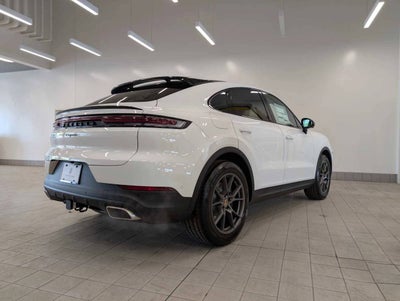 2025 Porsche Cayenne Base