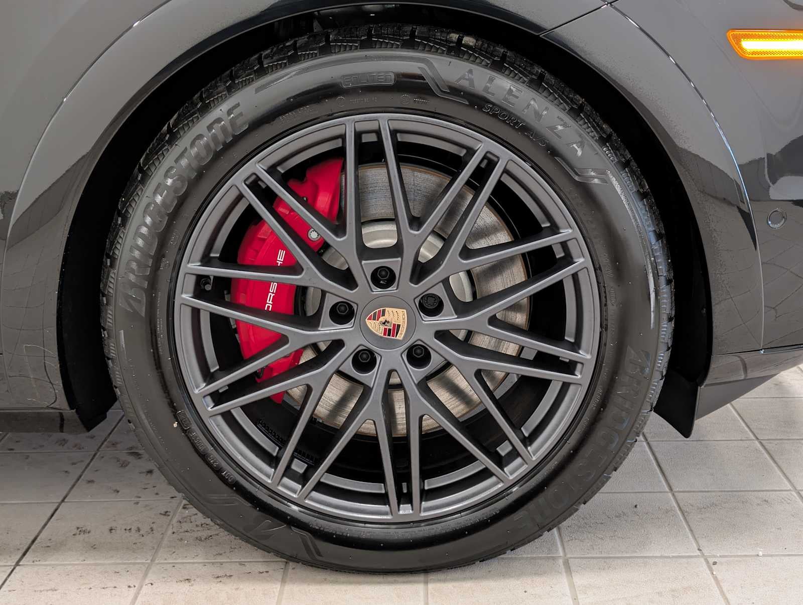 2026 Porsche Cayenne GTS