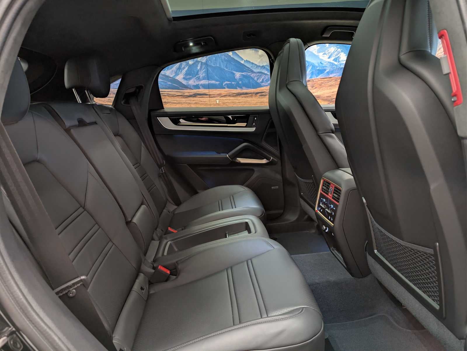 2026 Porsche Cayenne GTS