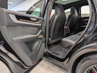 2026 Porsche Cayenne GTS