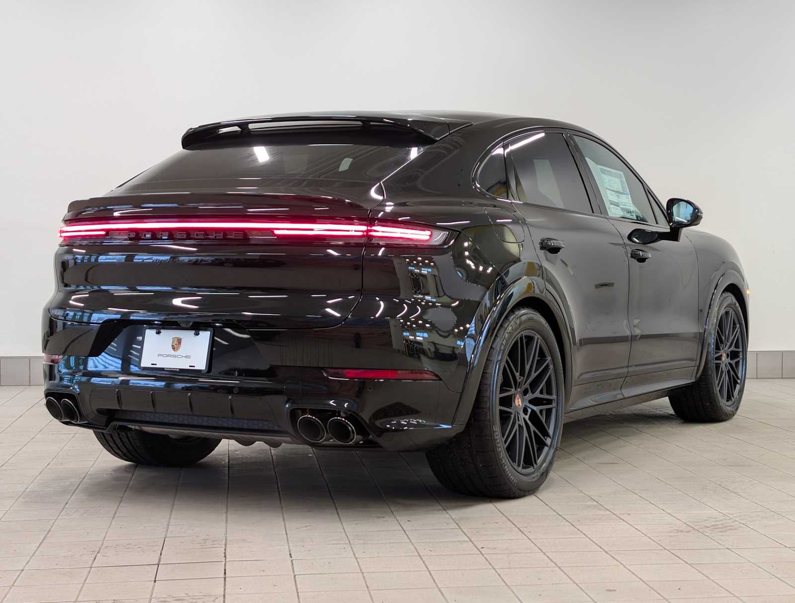 2026 Porsche Cayenne GTS