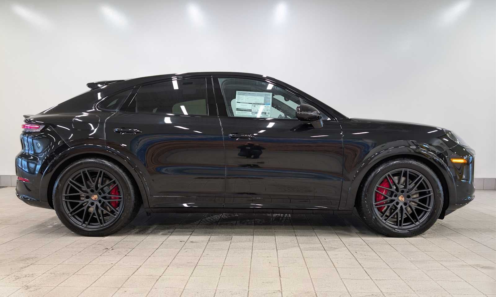 2026 Porsche Cayenne GTS