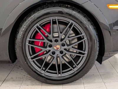 2026 Porsche Cayenne GTS