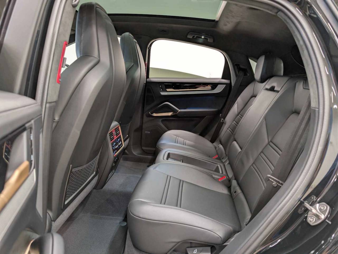 2026 Porsche Cayenne GTS