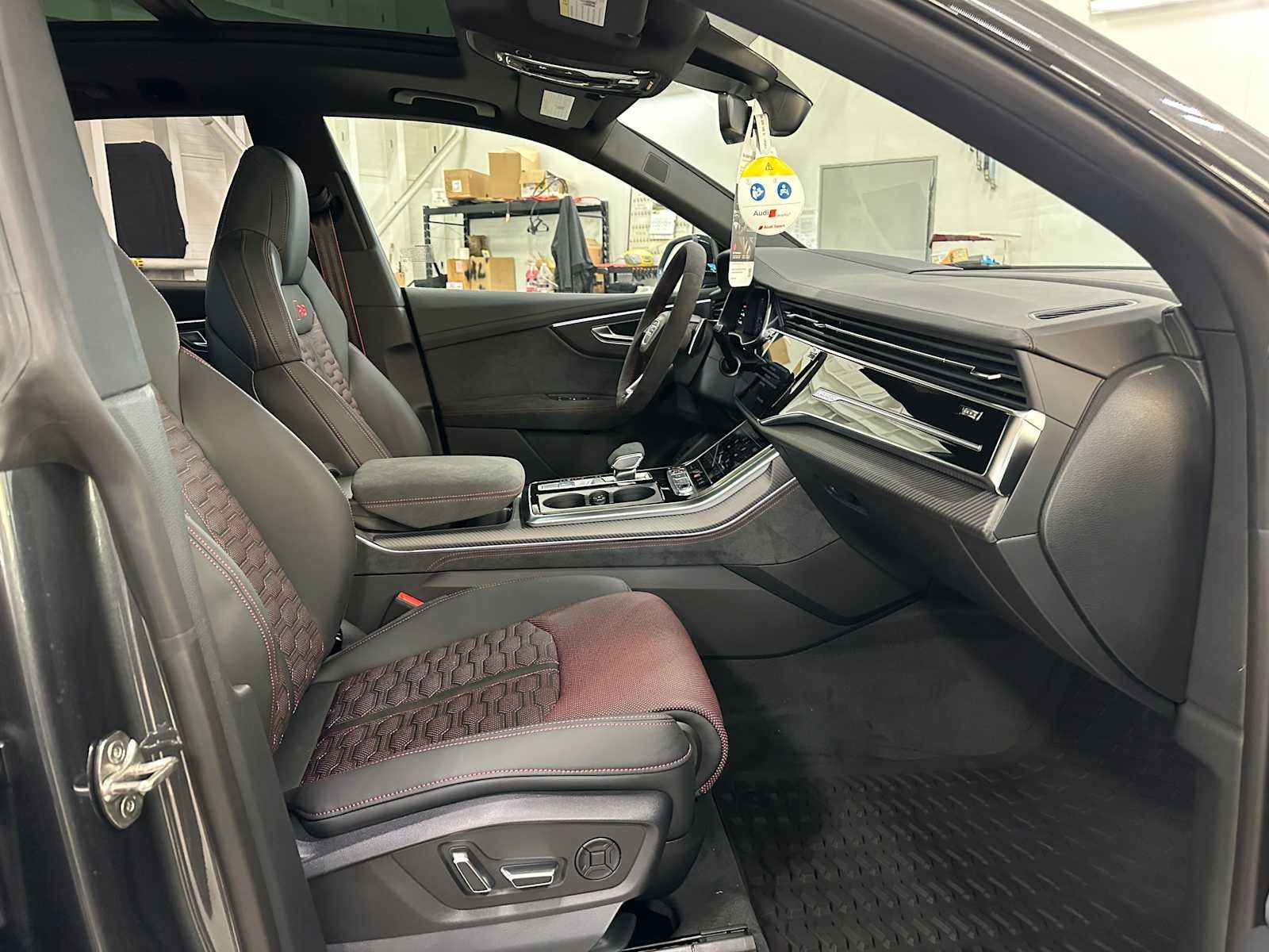 2026 Audi RS Q8 Base