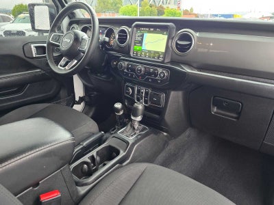 2023 Jeep Gladiator Overland