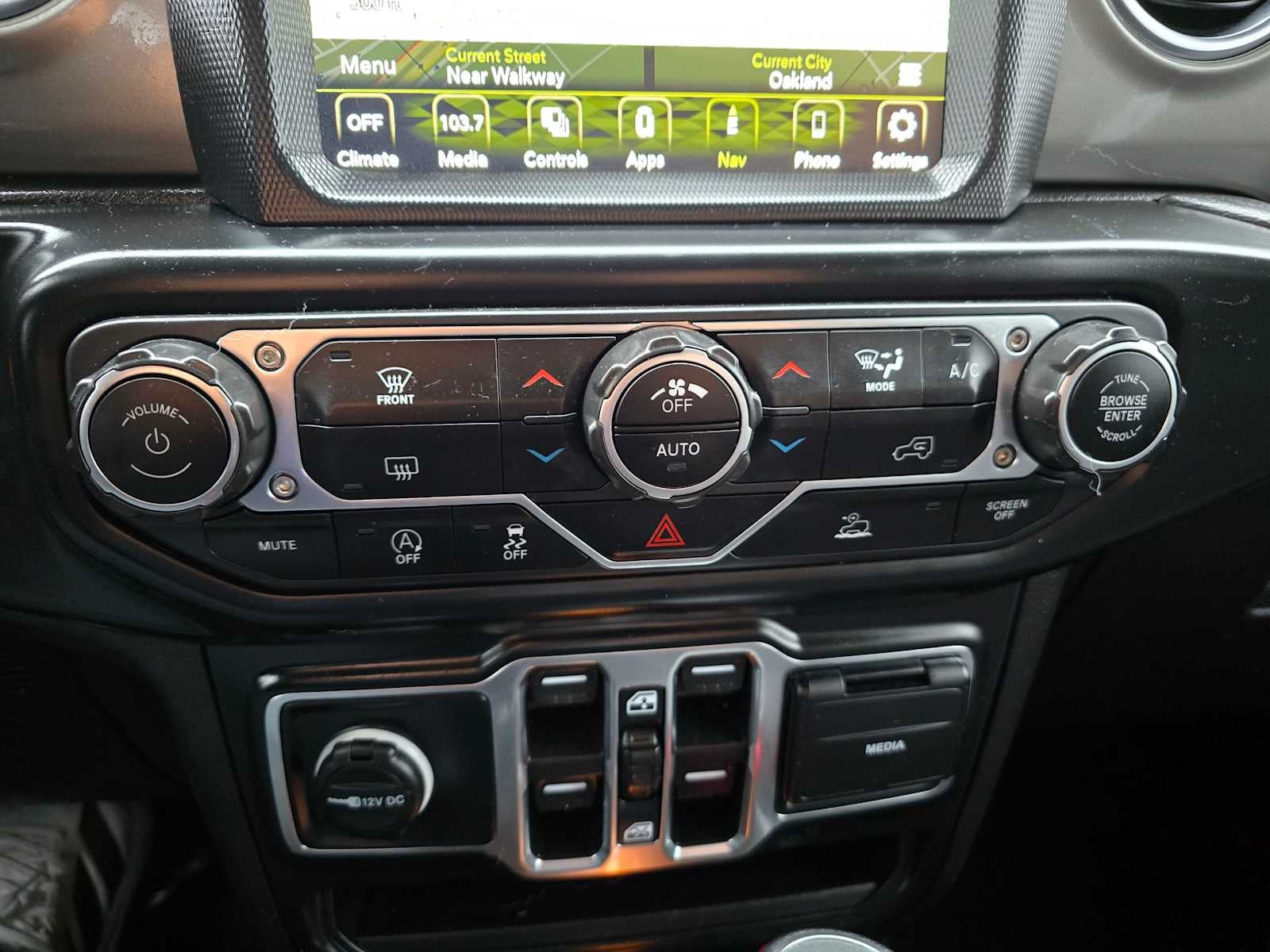 2023 Jeep Gladiator Overland