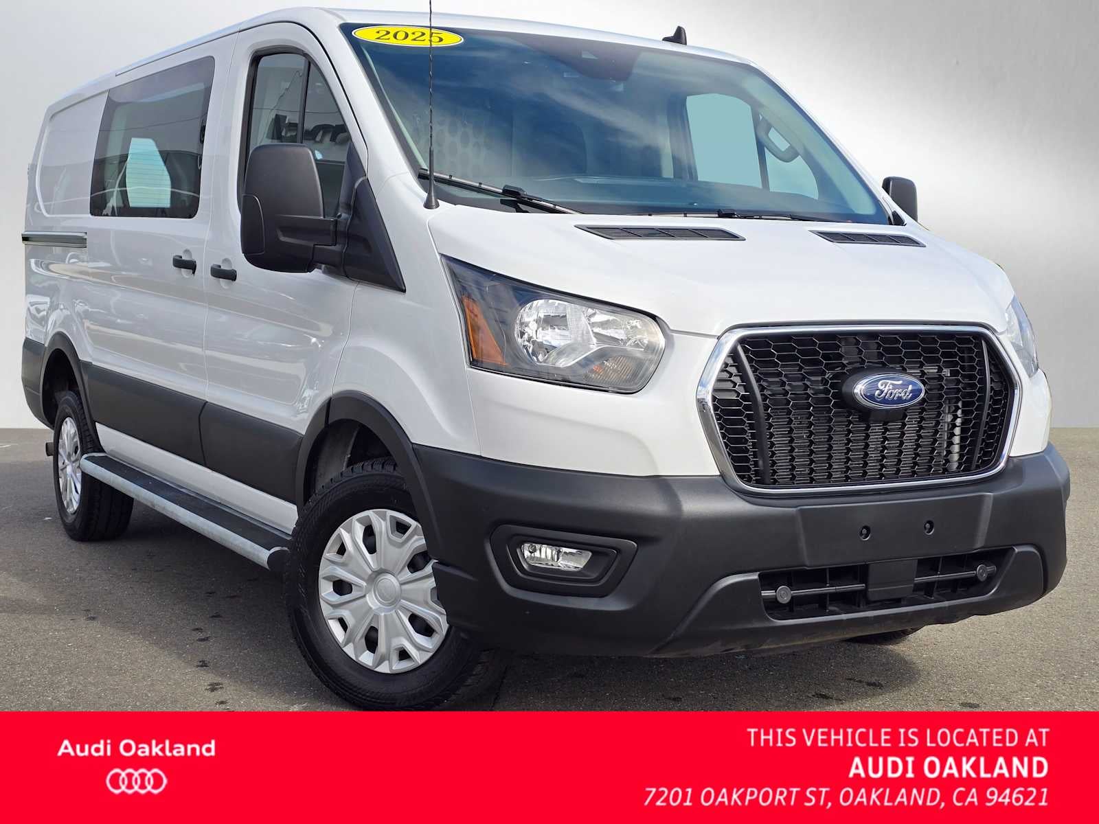 2025 Ford Transit Cargo Van T-250 130" Low Rf 9070 GVWR RWD