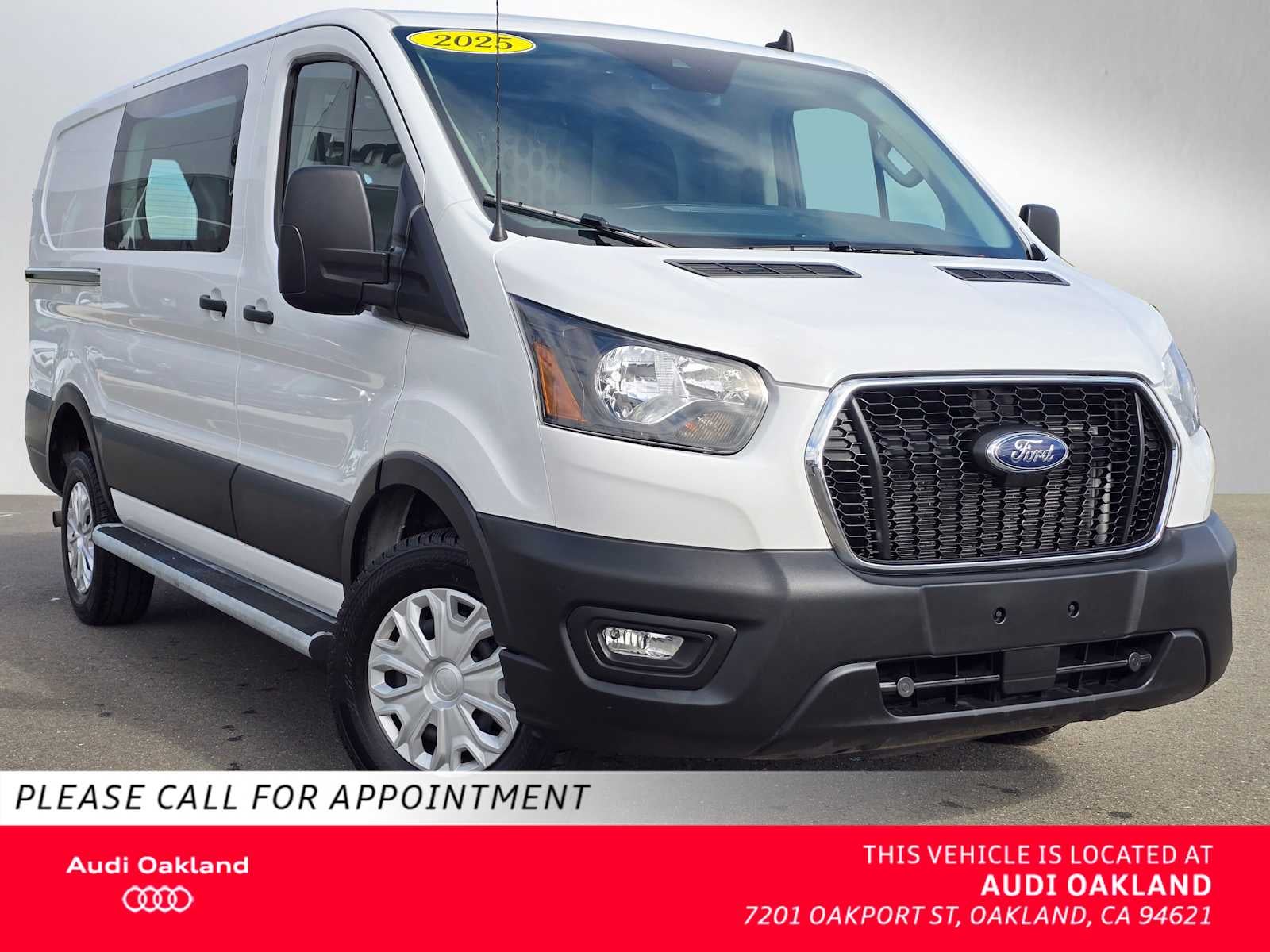 2025 Ford Transit Cargo Van T-250 130" Low Rf 9070 GVWR RWD