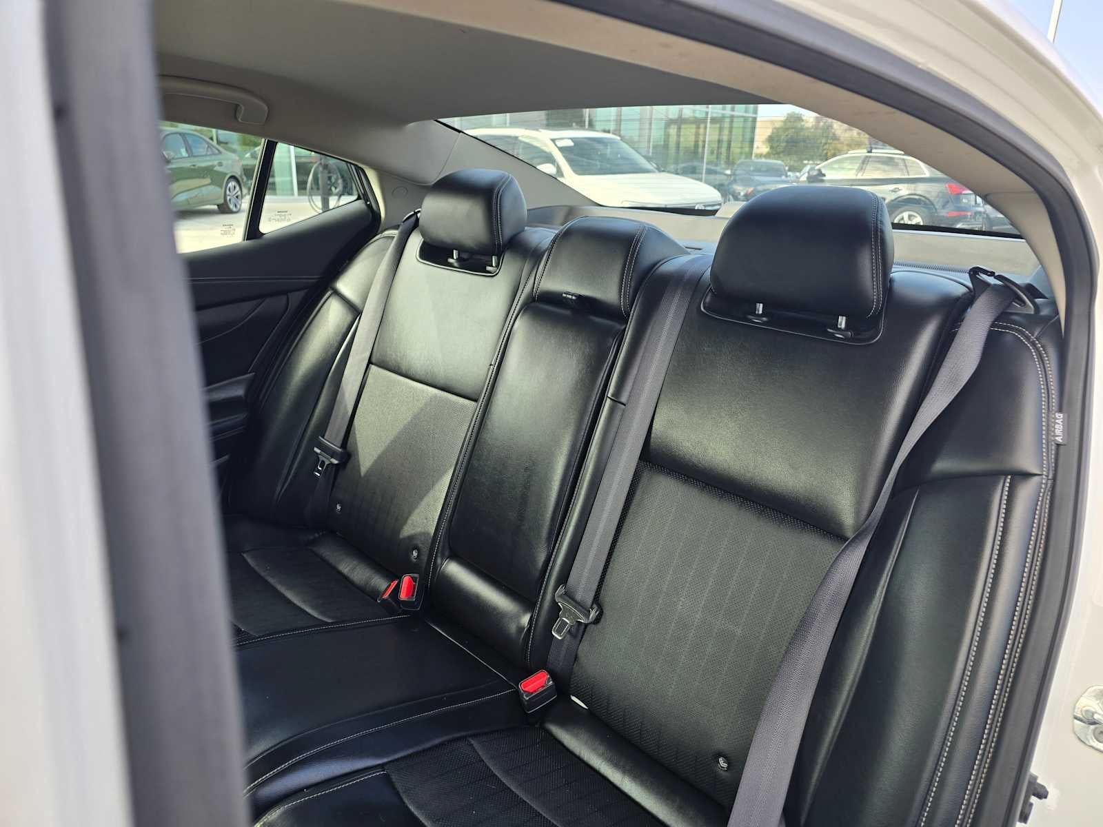 2023 Nissan Maxima SV