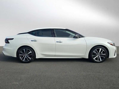 2023 Nissan Maxima SV