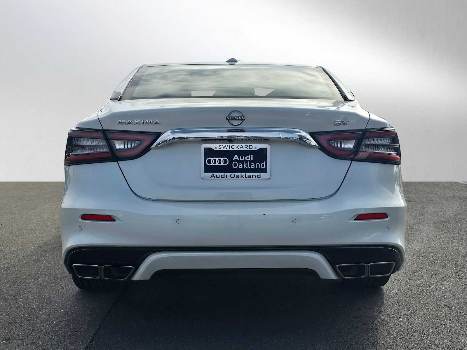 2023 Nissan Maxima SV