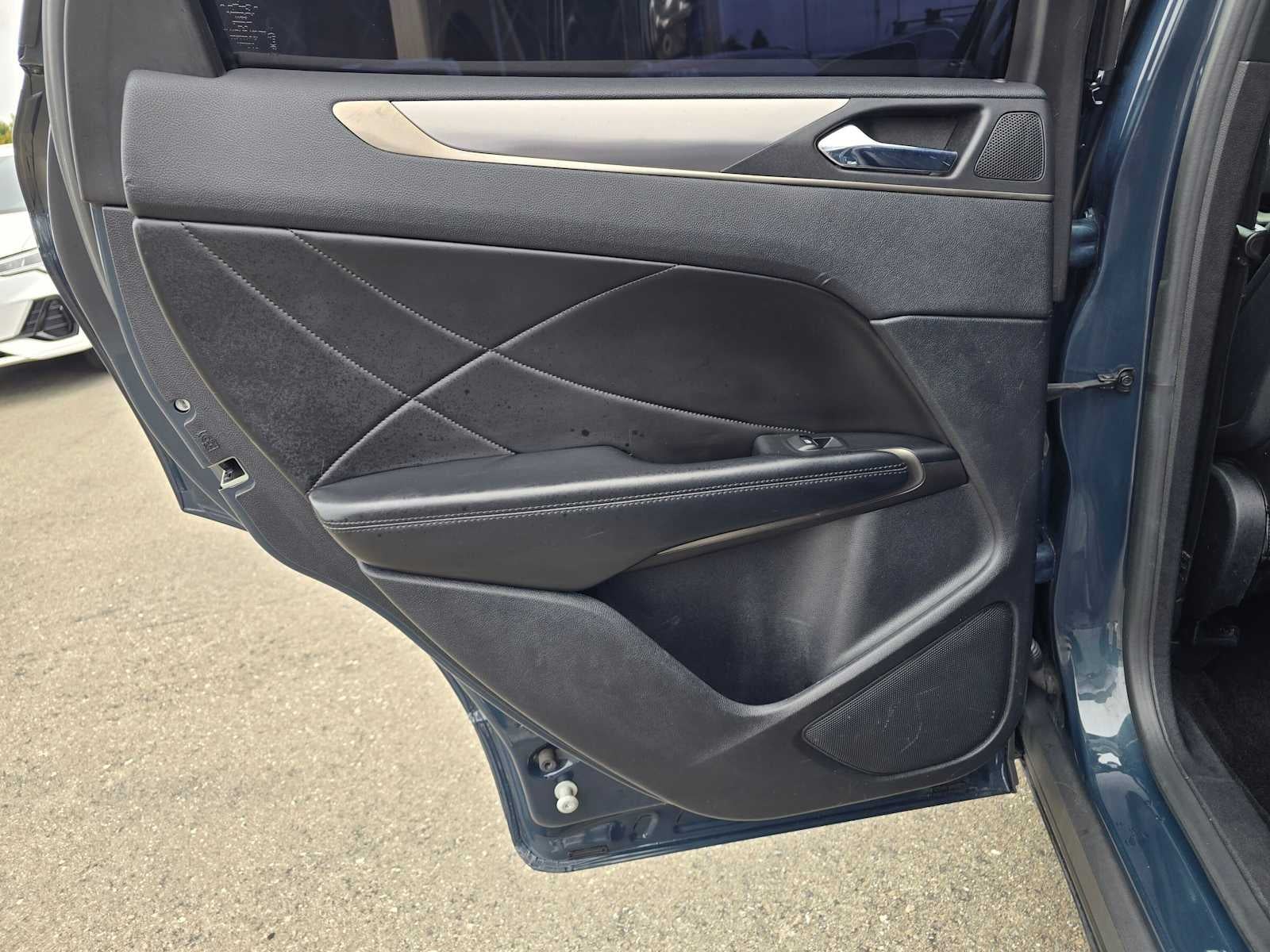 2019 Lincoln MKC Select