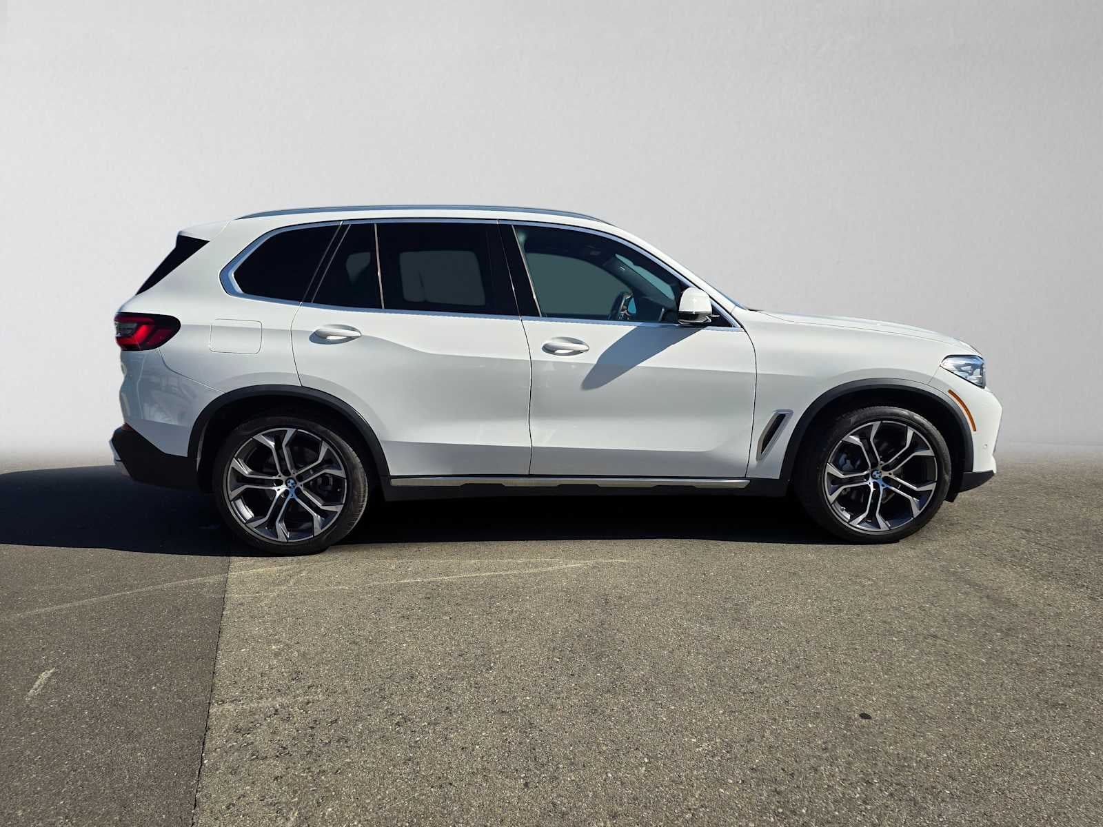2023 BMW X5 xDrive40i xDrive40i