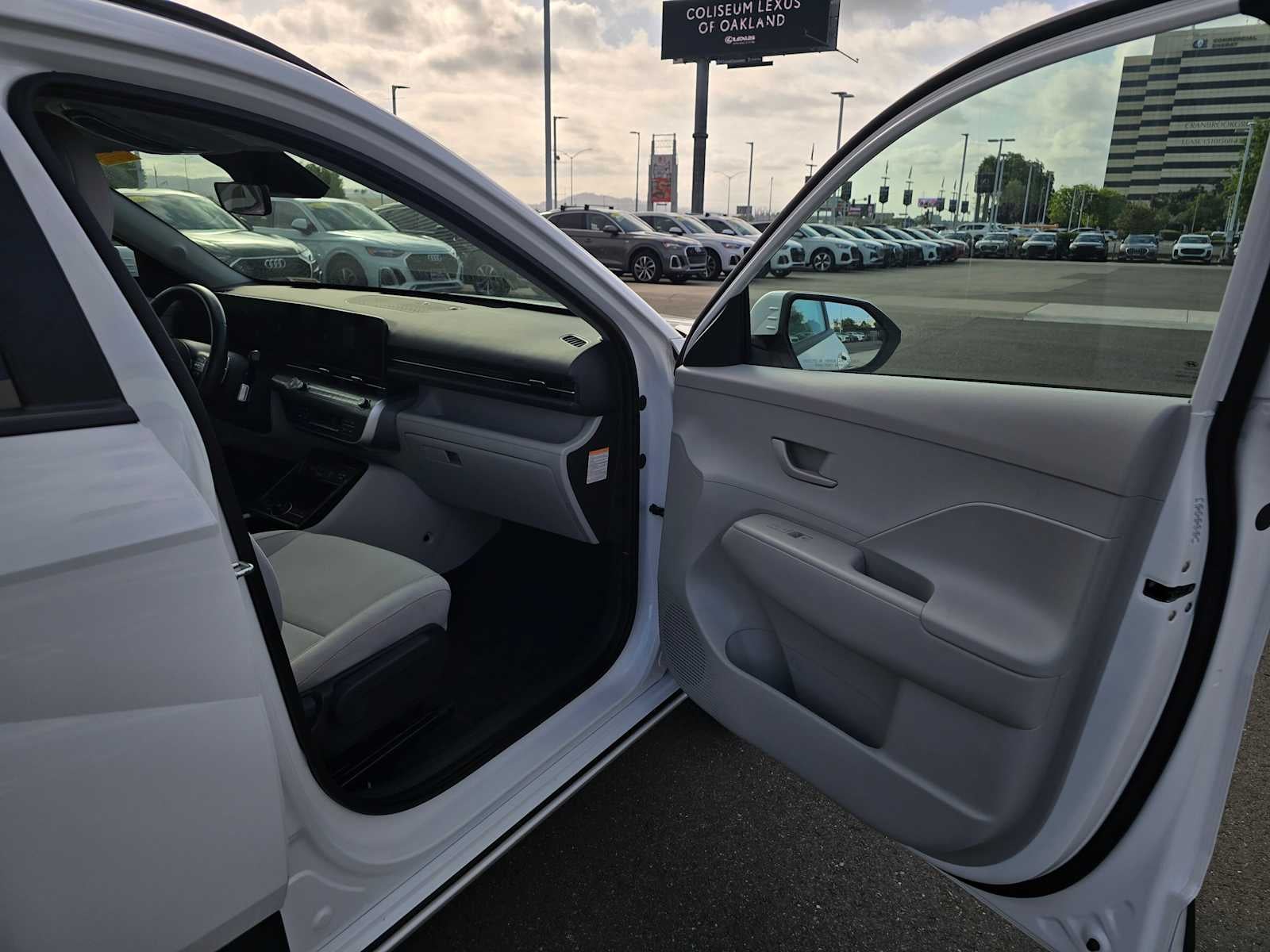 2024 Hyundai Kona Electric SEL
