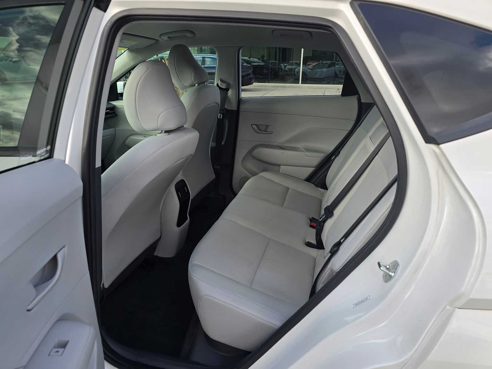 2024 Hyundai Kona Electric SEL