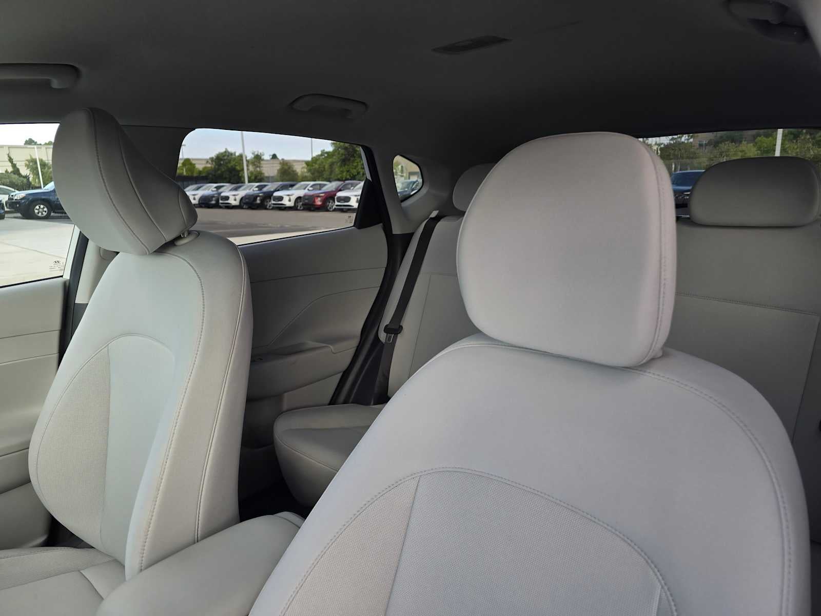 2024 Hyundai Kona Electric SEL