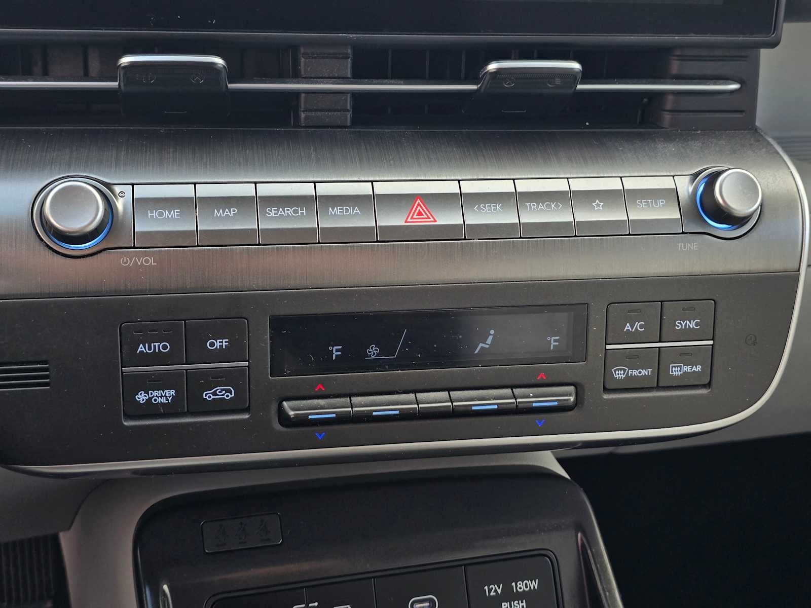 2024 Hyundai Kona Electric SEL