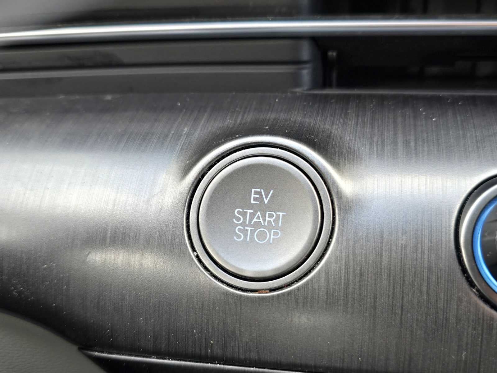 2024 Hyundai Kona Electric SEL