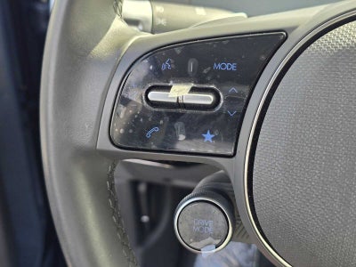 2024 Hyundai IONIQ 5 SE Standard Range