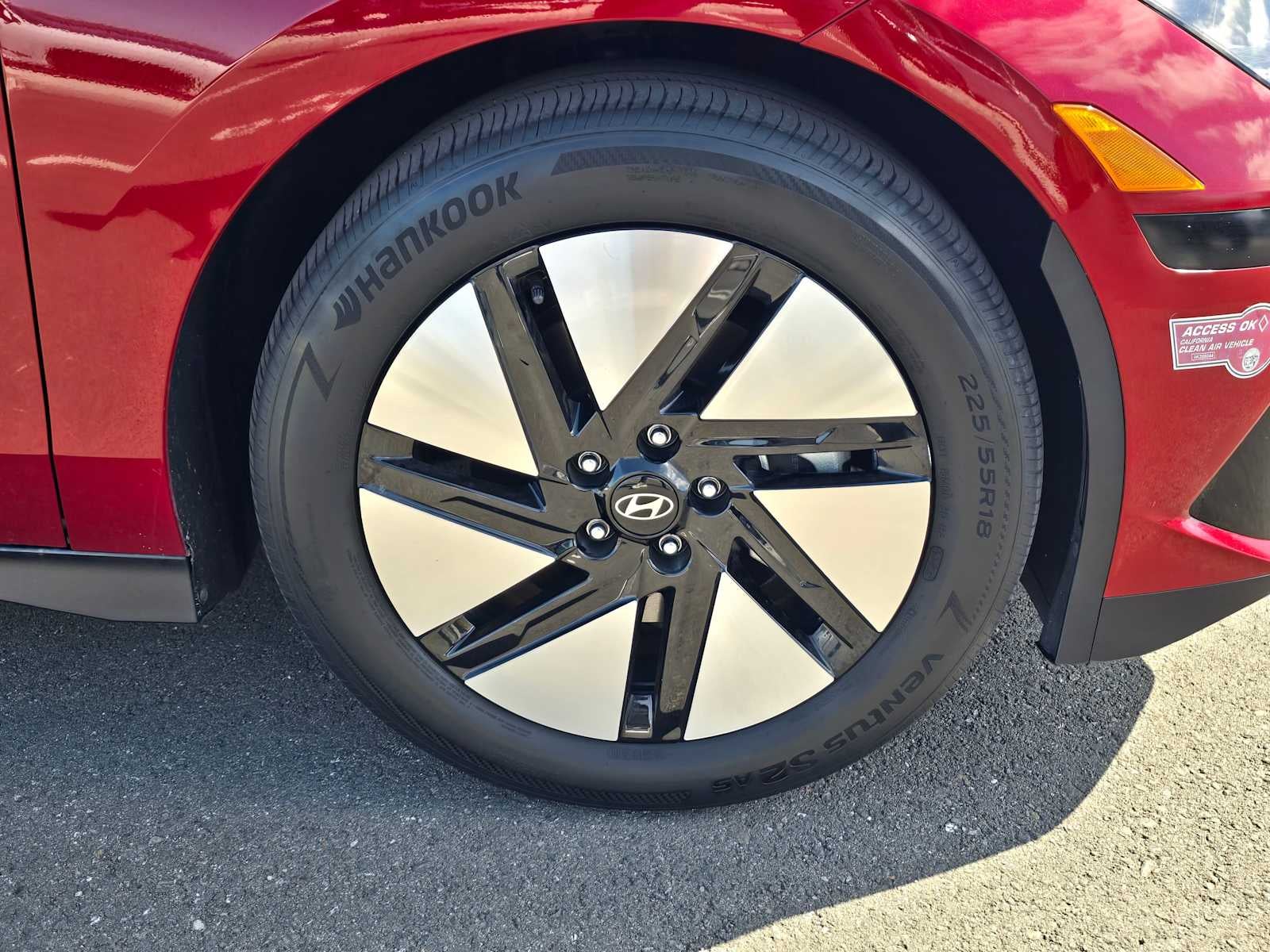 2024 Hyundai IONIQ 6 SE