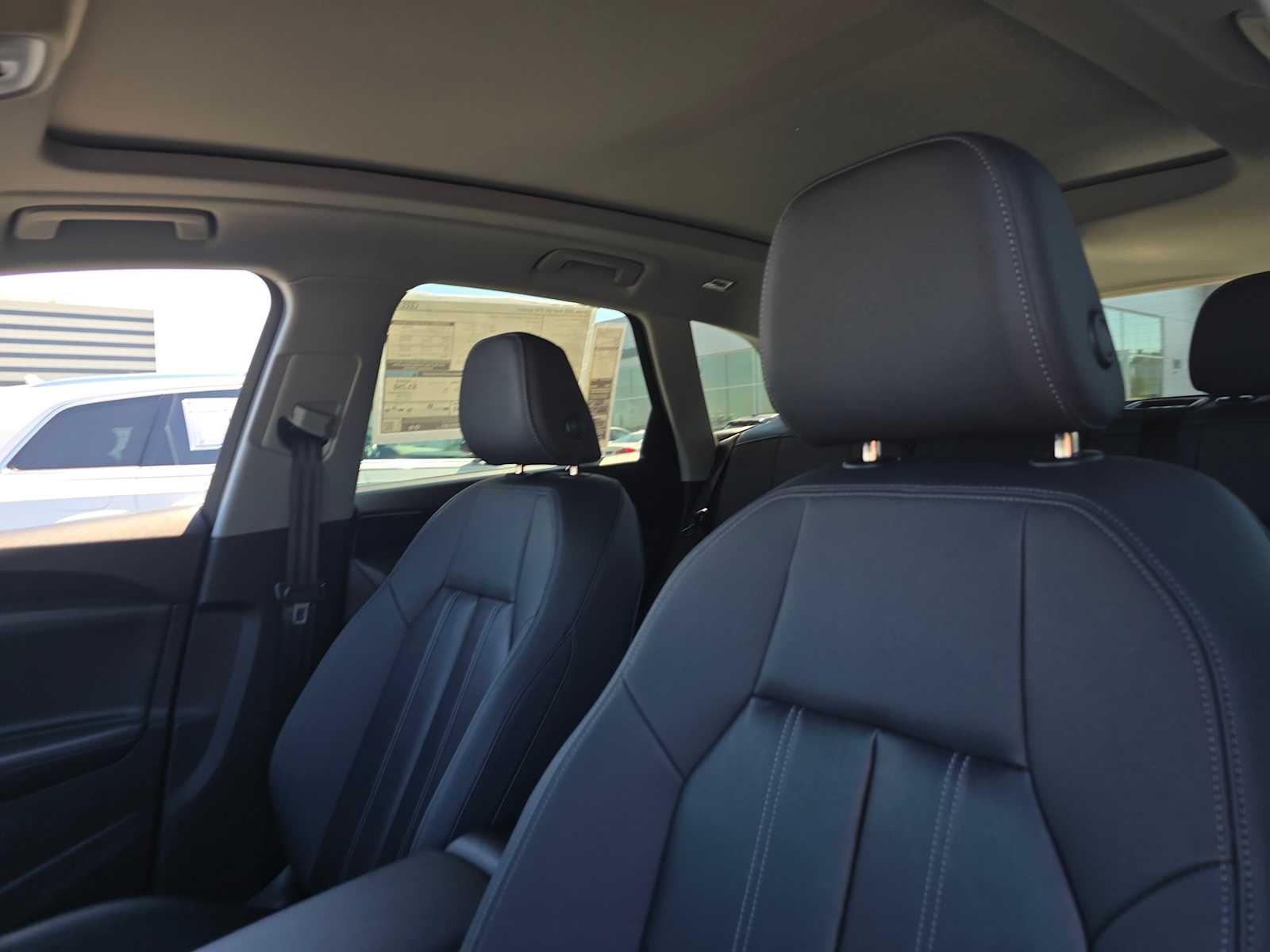 2025 Audi Q5 Premium