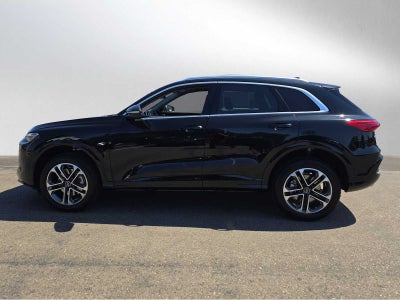 2025 Audi Q5 Premium