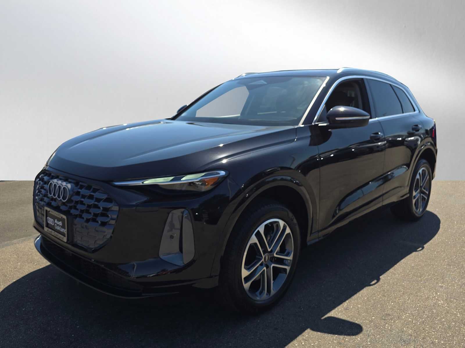 2025 Audi Q5 Premium