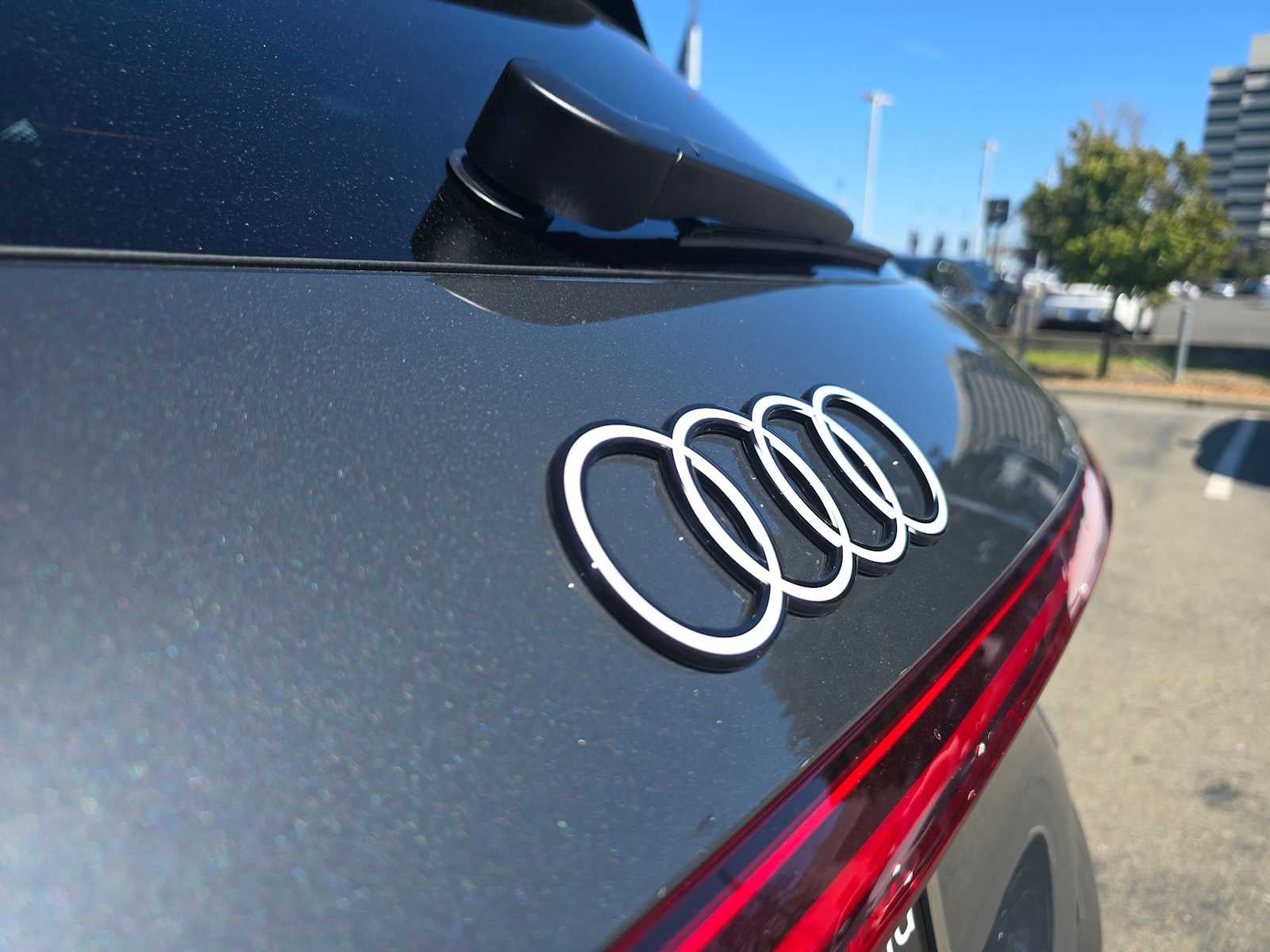 2025 Audi Q5 Premium