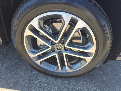 2025 Audi Q5 Premium