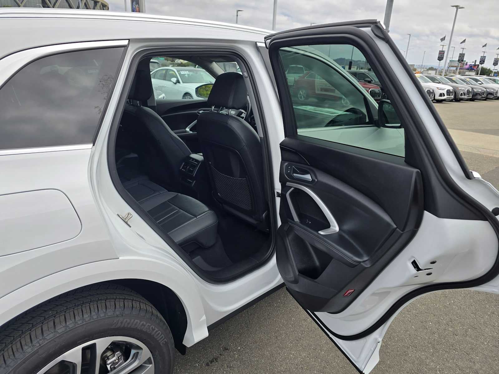 2025 Audi New Q5 Premium