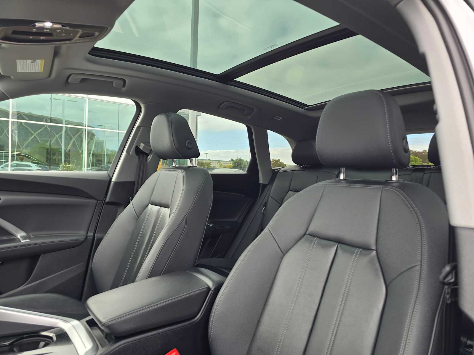 2025 Audi New Q5 Premium