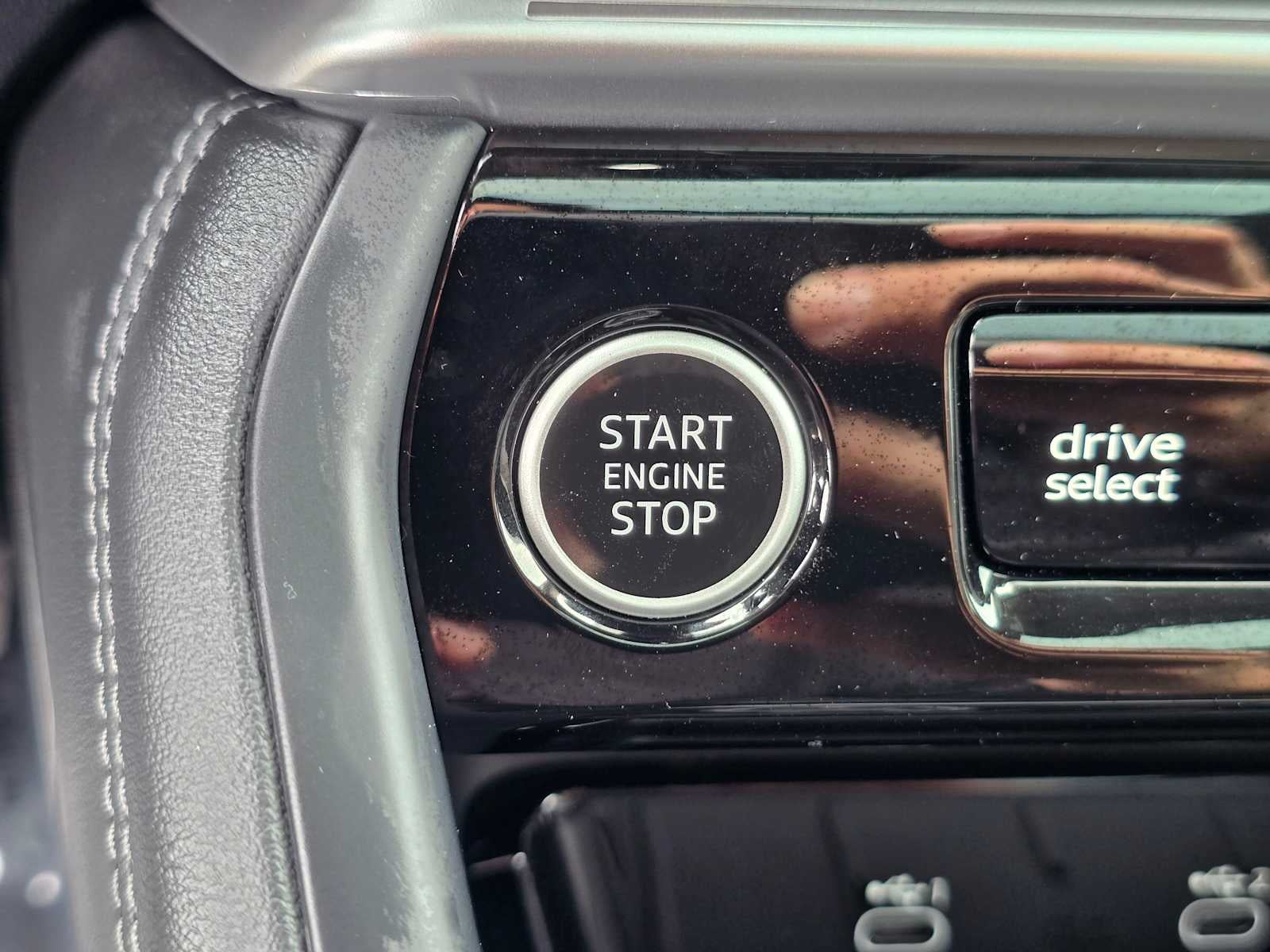 2025 Audi New Q5 Premium