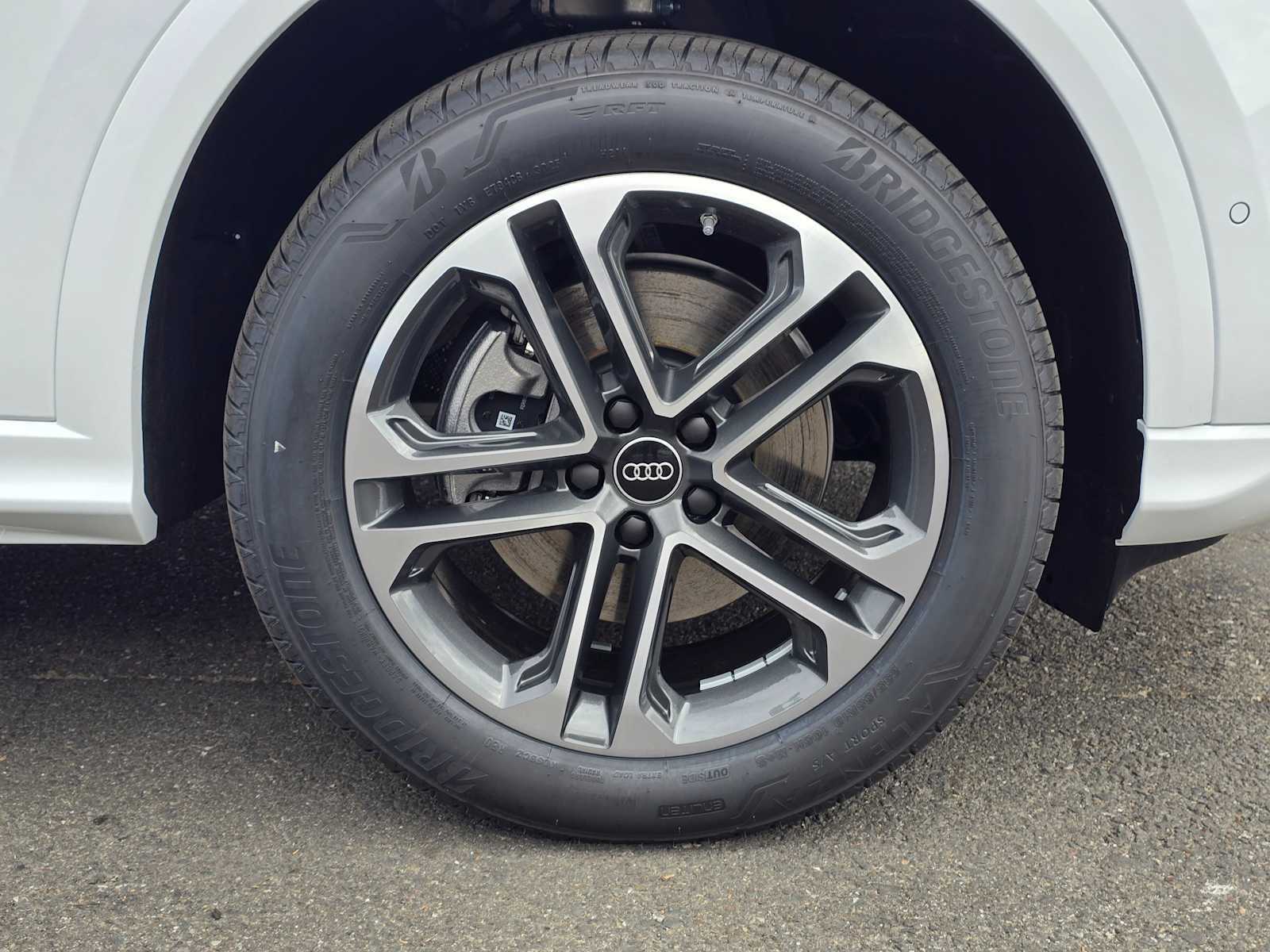 2025 Audi New Q5 Premium